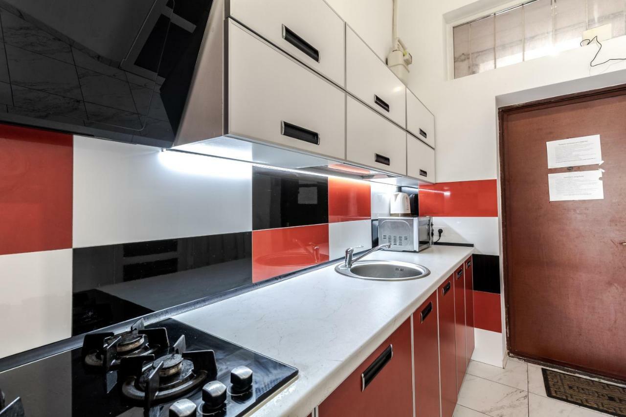 Kumpel Apartment Lviv Exteriör bild